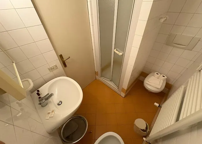Guesthost - Arco Della Pace Apartment *