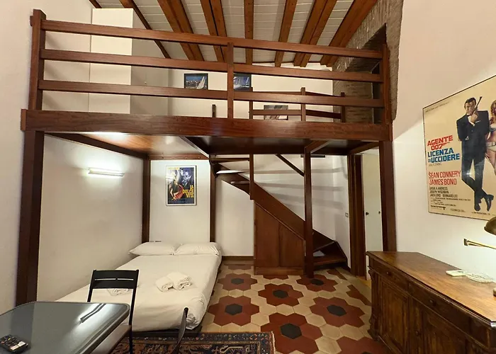 Guesthost - Arco Della Pace Apartment *